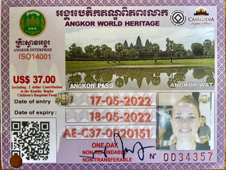 1 Day ticket to visit Angkor Wat